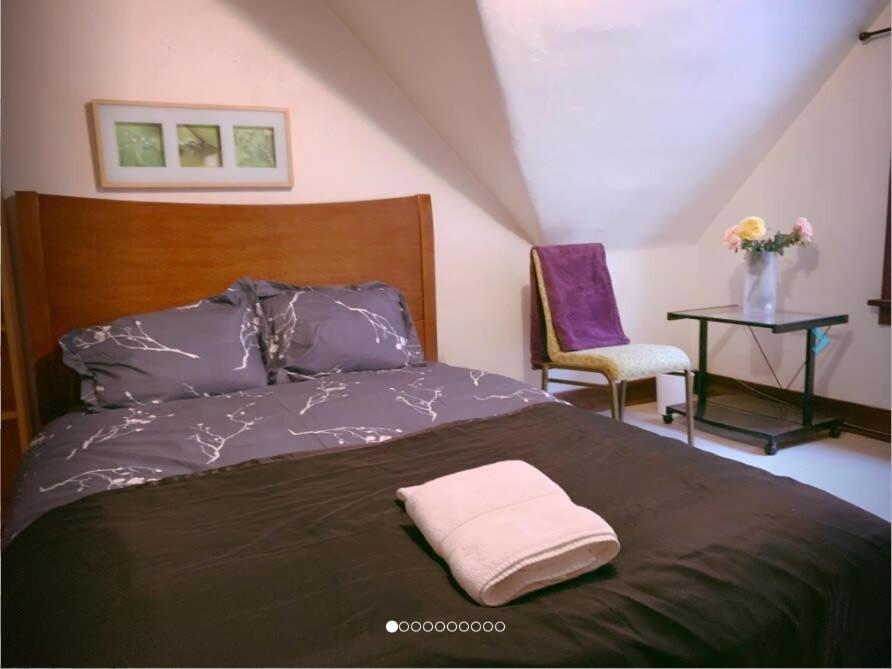  Double Room interior